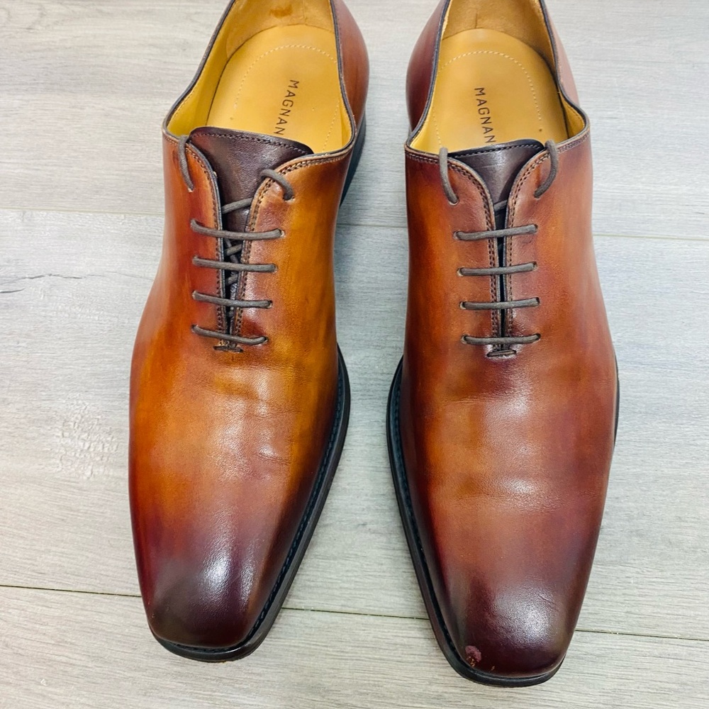 Magnanni Rich Brown Leather Oxfords - Picture 5 of 13